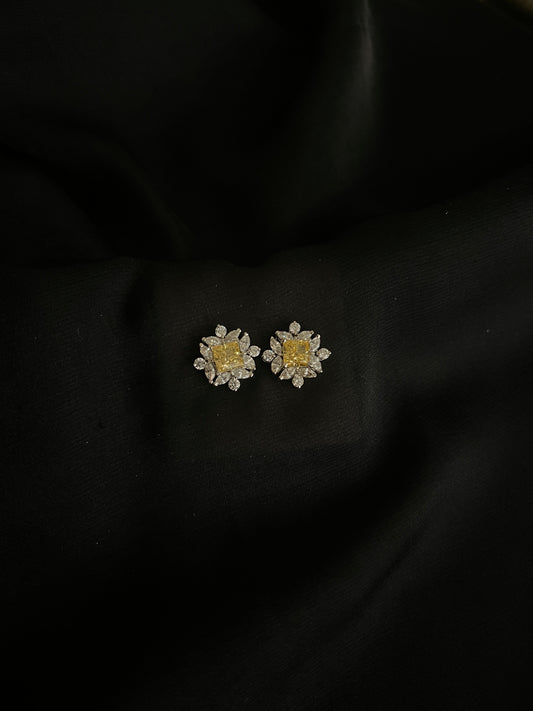 Daisy Glow Studs