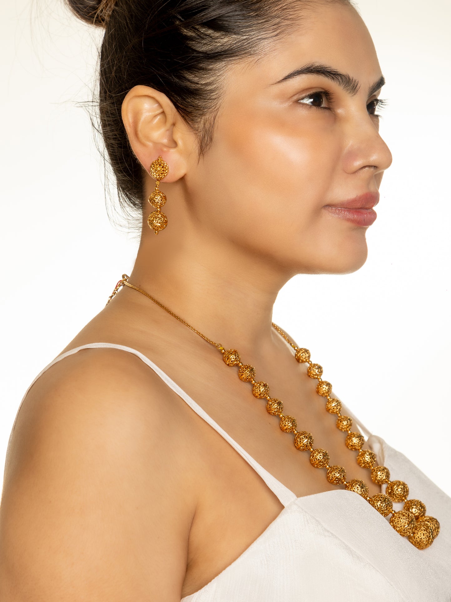 Moksha Necklace with Earrings