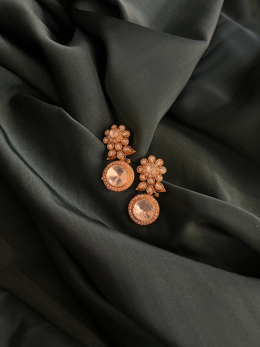 Tanira Daisy Small Danglers
