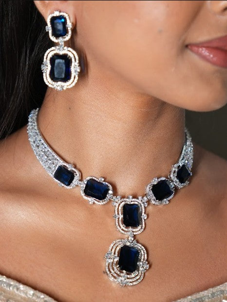 Ira Neelam Emerald Diamond Necklace Set