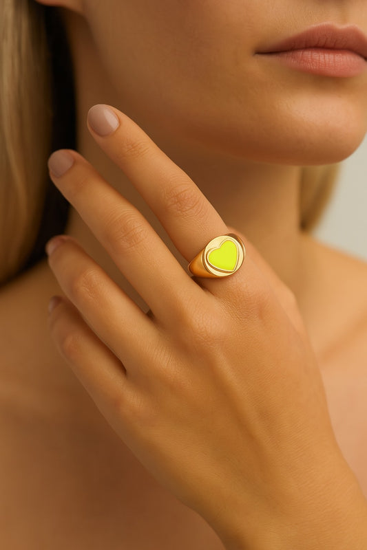 Neon Heart Signet Ring – Lime Glow