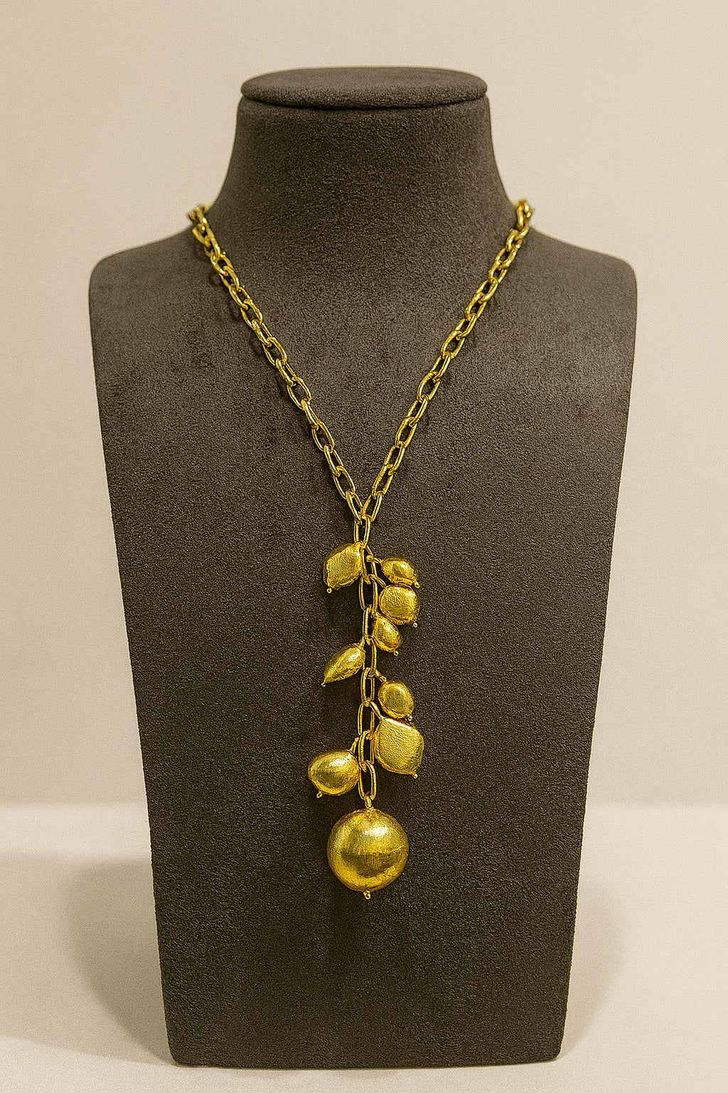 LinkMuse Charm Lariat