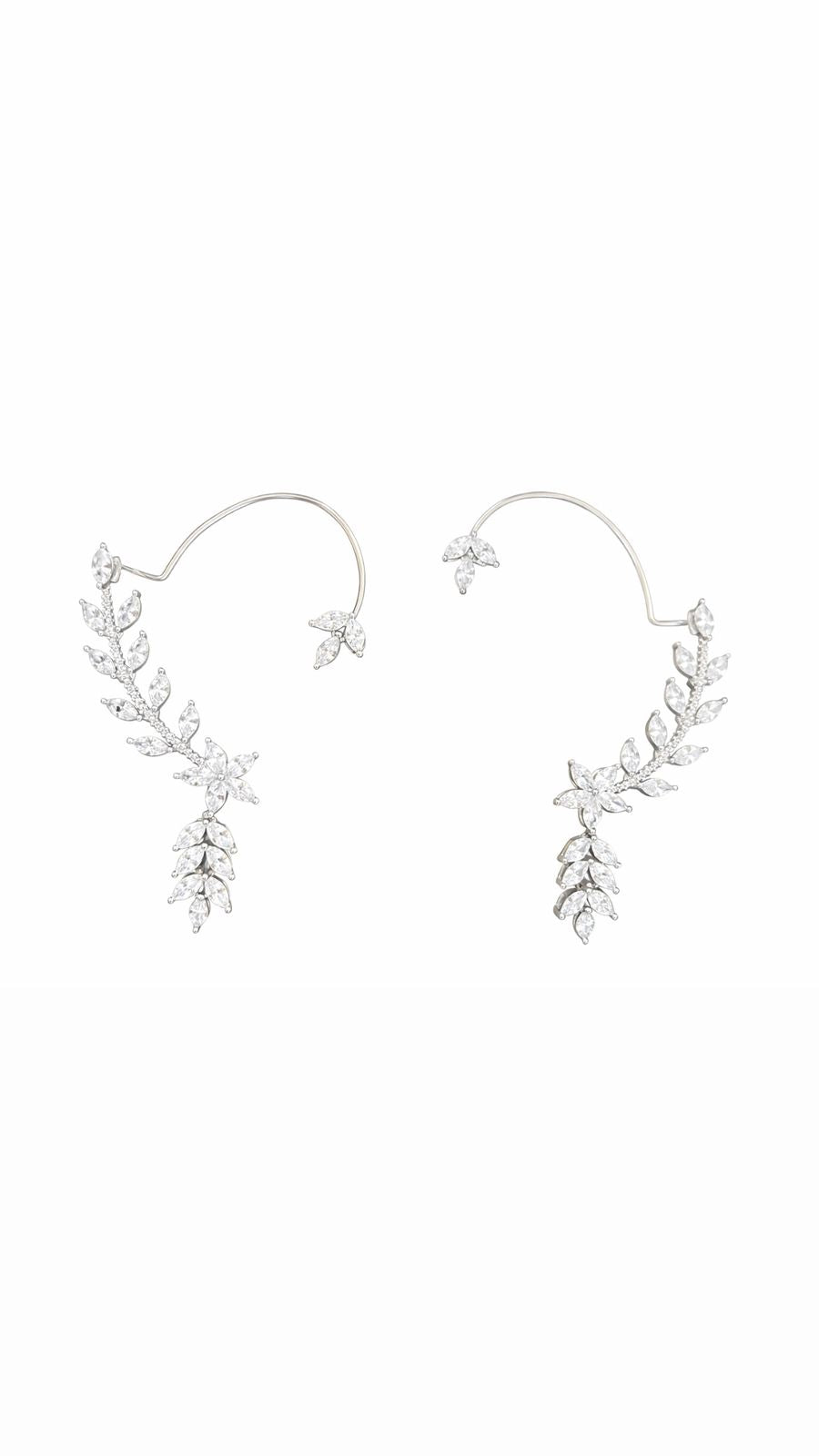 Lunara Leaffall Diamond Ear Cuff