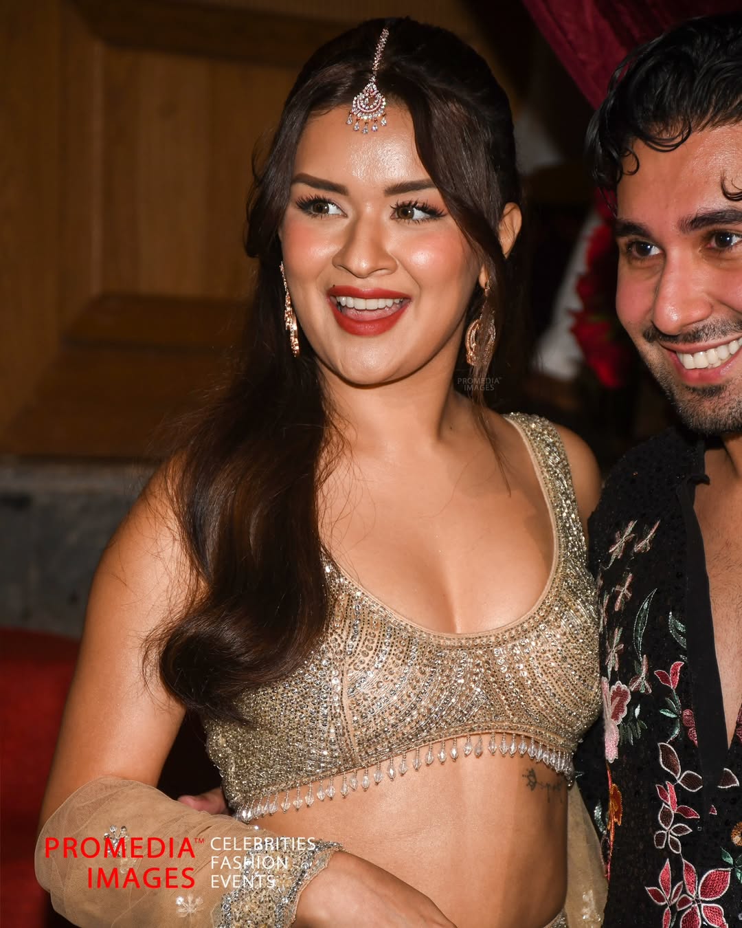 Avneet Kaur at Diwali Bash wearing Azotiique