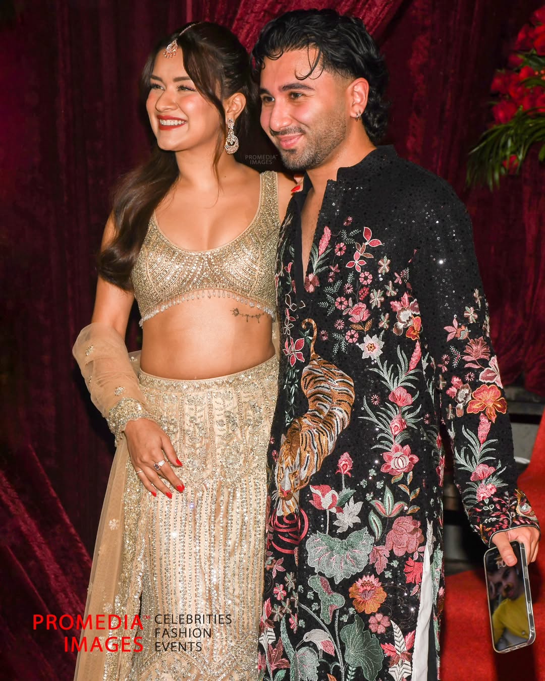 Avneet Kaur at Diwali Bash wearing Azotiique
