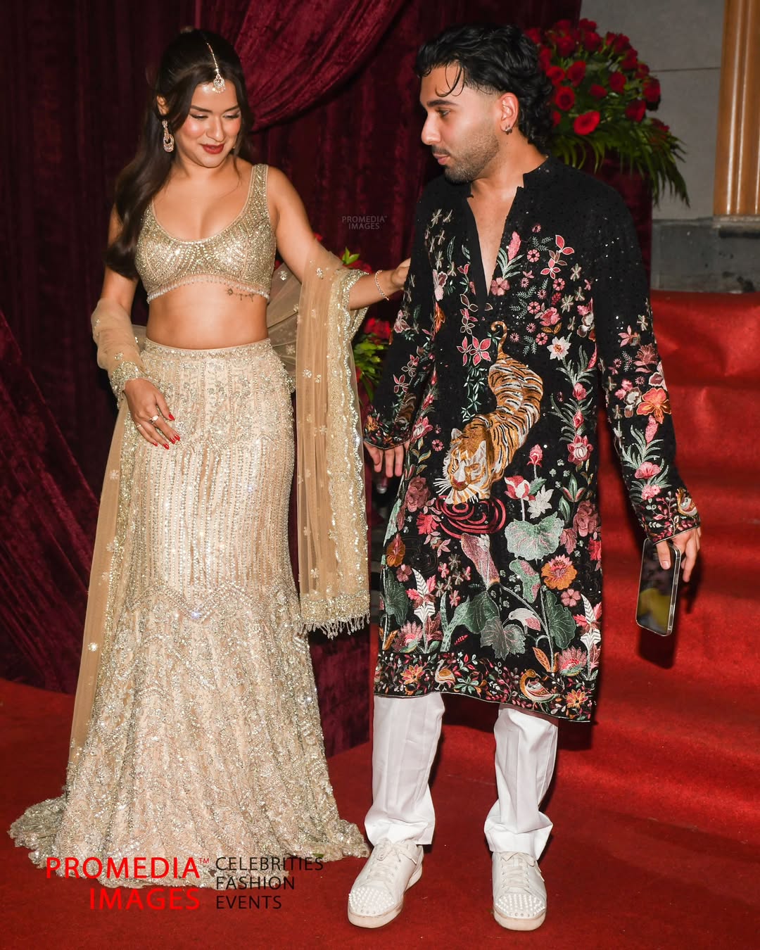 Avneet Kaur at Diwali Bash wearing Azotiique