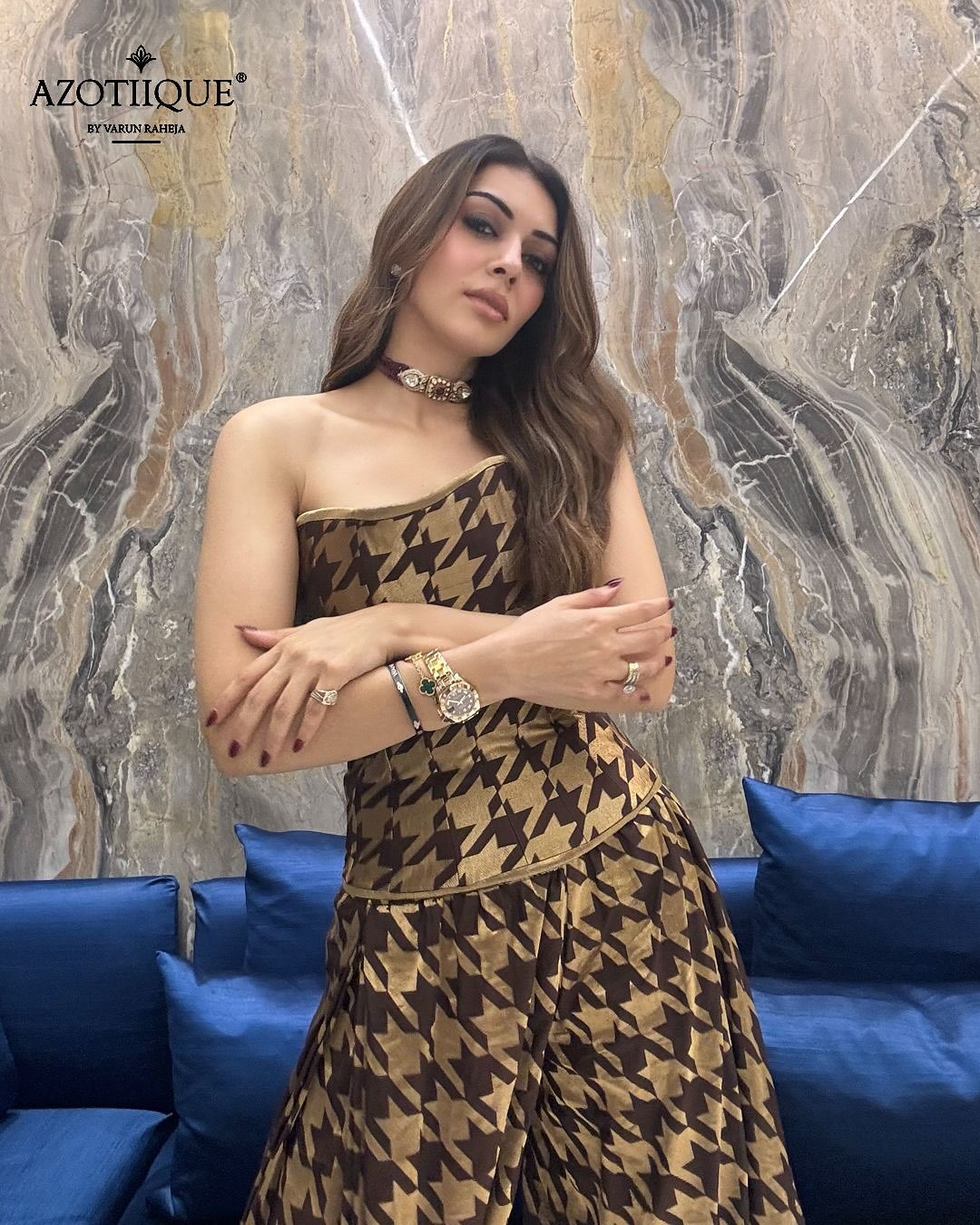 Hansika Motwani wearing Azotiique choker