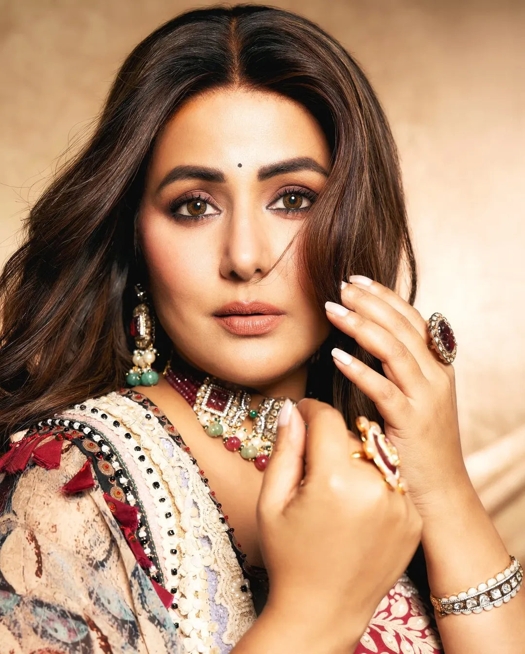 Hina Khan wearing Azotiique jewellery
