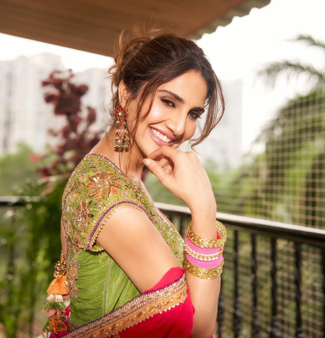 Vaani Kapoor in Azotiique at Festival of Lights